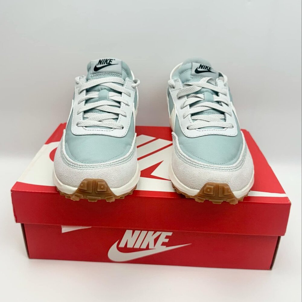 Nike Womens Waffle Debut Shoes Light Pumice Sail US Size 7 - Picture 6 of 13